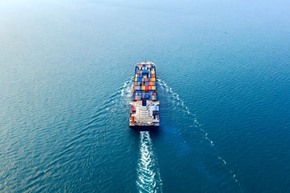 Ship 40HQ from Shanghai to Los Angeles by CargoesPi